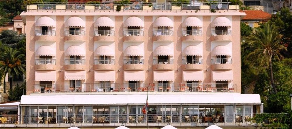 Hotel Regina Alassio Ngoại thất bức ảnh